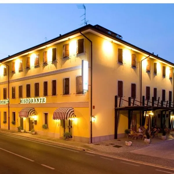 帕特力阿奇酒店，位于San Lorenzo的酒店