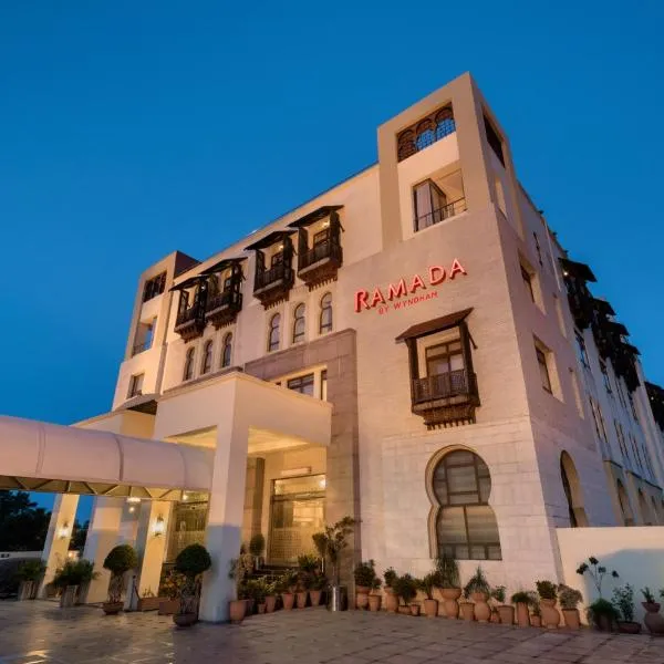 Ramada by Wyndham Islamabad，位于Khanpur的酒店