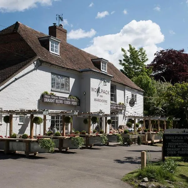 The Woolpack Inn，位于Brenzett的酒店