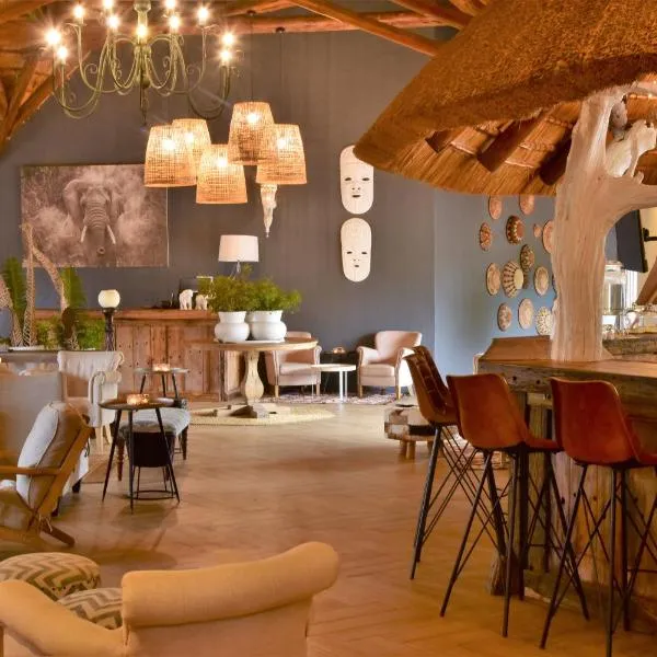 Bayala Private Safari Lodges，位于赫卢赫卢韦的酒店
