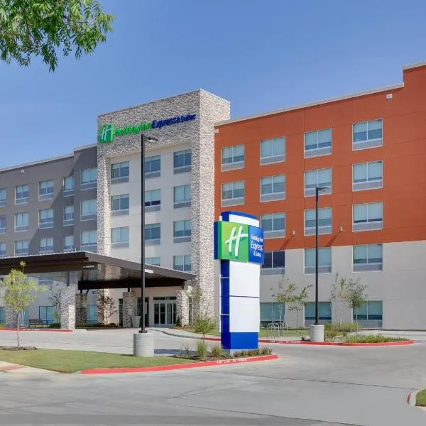 Holiday Inn Express & Suites - Dallas NW HWY - Love Field, an IHG Hotel，位于Eagle Ford的酒店