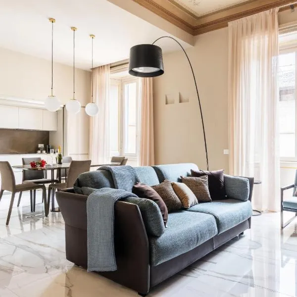 Palazzo Visconti - by MyHomeInComo，位于科莫的酒店