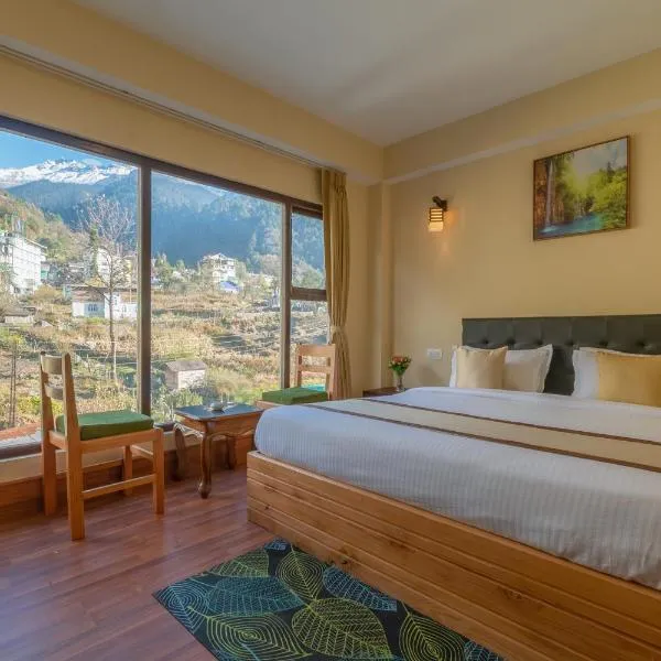 Magellan's The Golden Bridge，位于拉冲的酒店