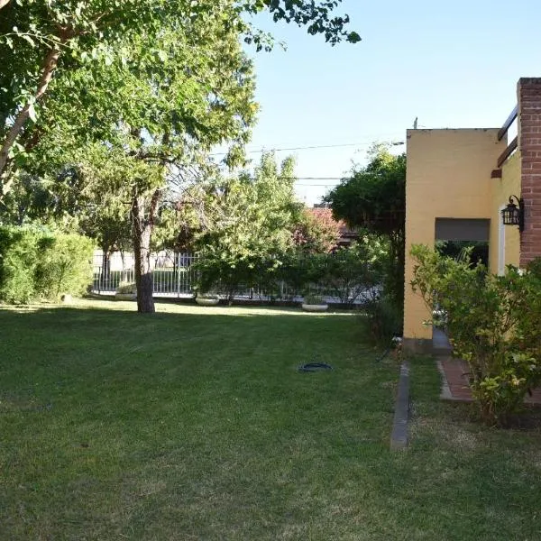 Dos ruedas，位于米娜克拉韦罗的酒店