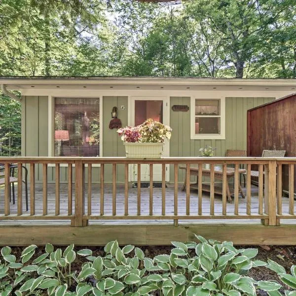 Cozy Cottage Duplex Walk to Peninsula State Park!，位于以法莲的酒店