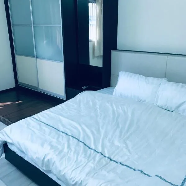 CoZy and comfortable Homestay in sungai siput，位于Simpang Jalong的酒店