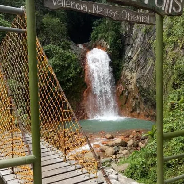 Pulangbato Falls Mountain Resort，位于杜马格特的酒店