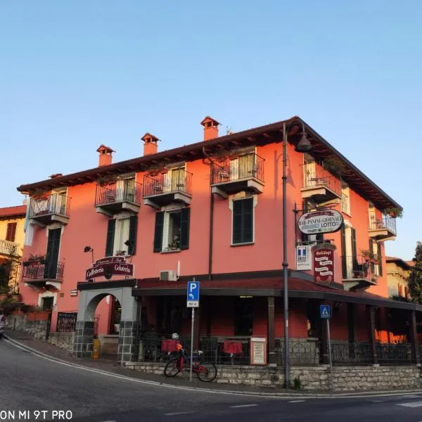 阿扎诺住宿加早餐假日酒店，位于梅泽格拉的酒店