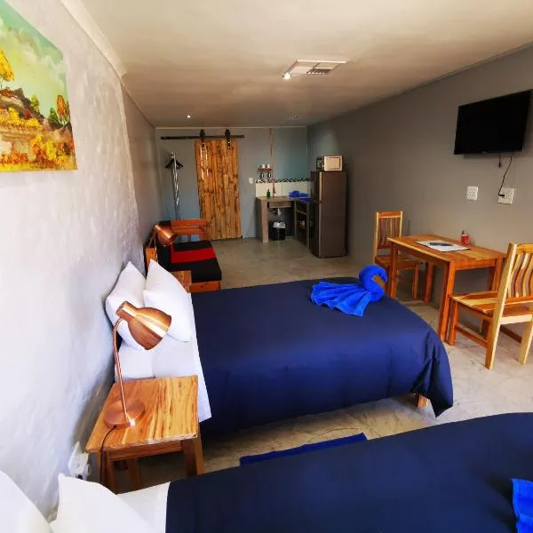 Swartberg Cottages，位于Matjiesrivier的酒店