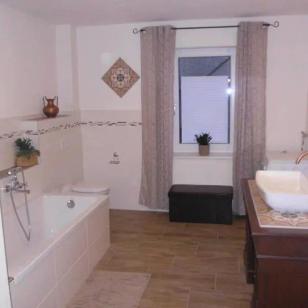 Sinnes Wandel Hof Serka，位于格里马的酒店