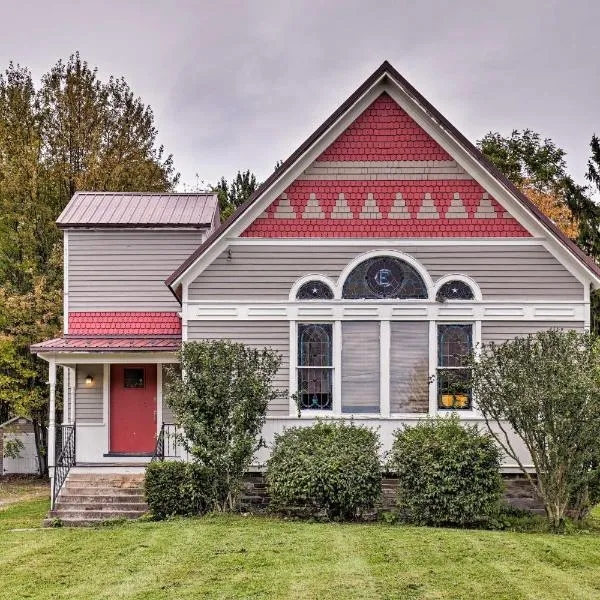 Unique Ovid Apt with Grill on Cayuga Wine Trail!，位于Ovid的酒店