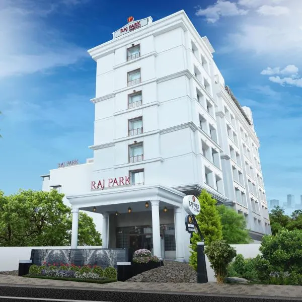 Raj Park Hotel Chennai，位于钦奈的酒店