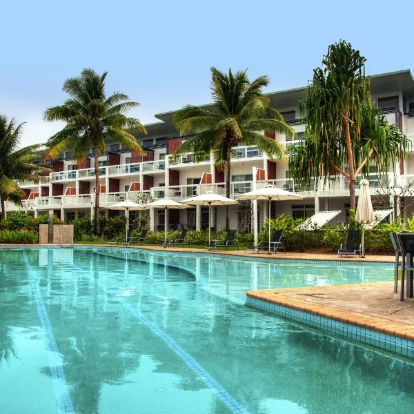 丹娜拉露台公寓式酒店，位于金银岛的酒店