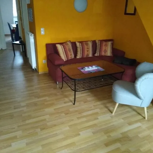 Maisonettewohnung auf 2 Etagen mit zwei Balkonen，位于普鲁滕的酒店