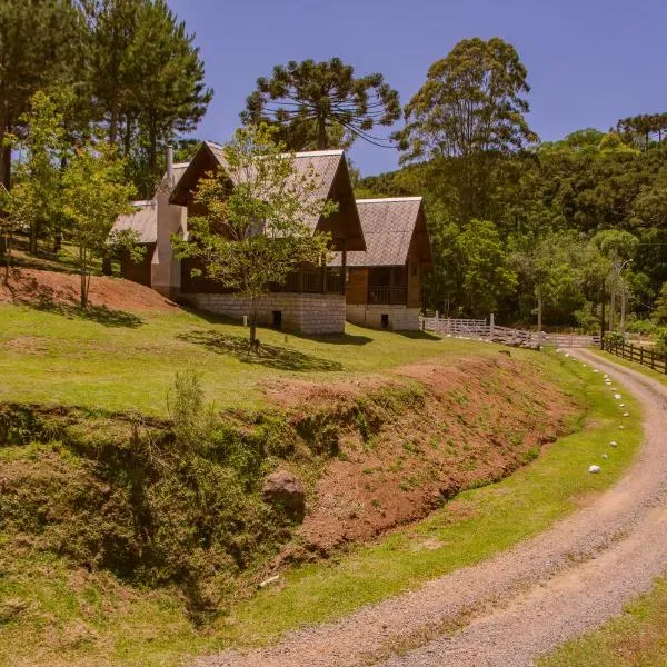 Cabanas Leão da Tribo de Judá，位于卡内拉的酒店