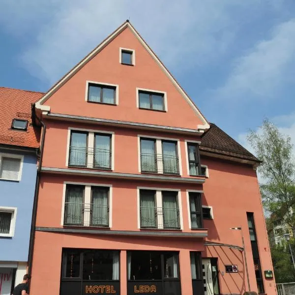 勒达咖啡厅酒店，位于Geislingen的酒店