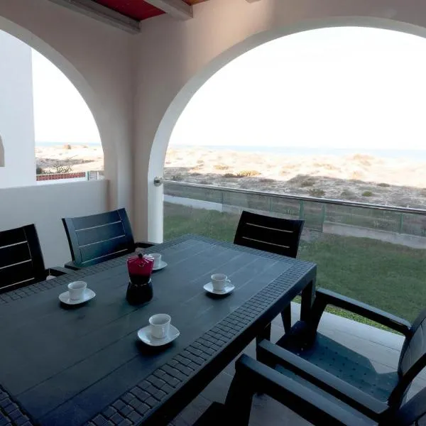 Vistamar 1，位于Playa Oliva Nova的酒店