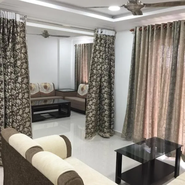 Luxurious 2 bedroom apartment in Thiruvalla town，位于蒂鲁瓦尔拉的酒店