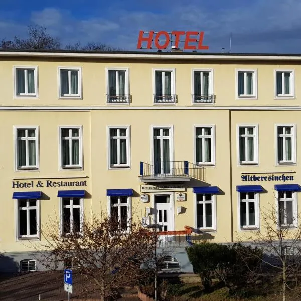 Hotel Altberesinchen，位于Booßen的酒店