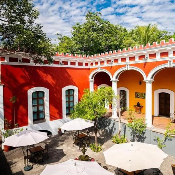 戈韦尔纳多尔牧场精品酒店，位于Villa de Alvarez的酒店