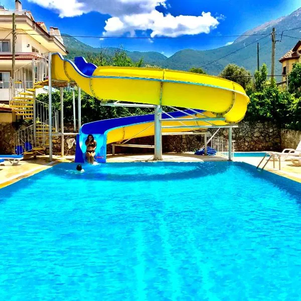 Nature Hotel Doğa Hotel Ölüdeniz，位于费特希耶的酒店