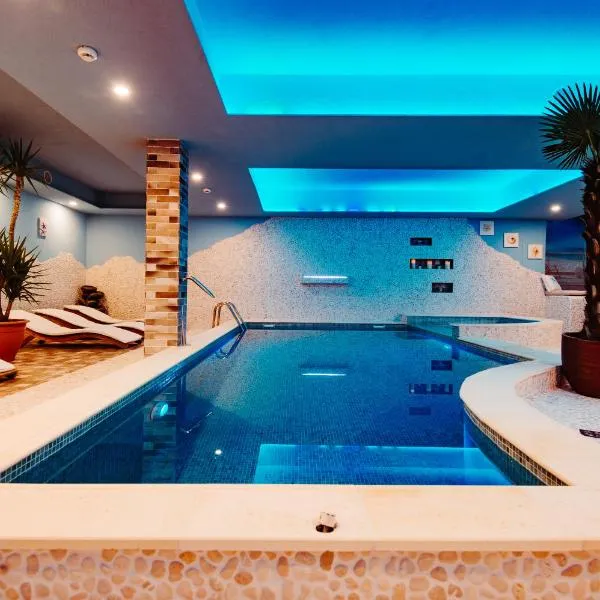 Paradisul Transilvaniei Resort，位于布拉日的酒店