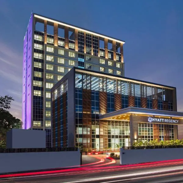 Hyatt Regency Thrissur，位于Vadakkāncheri的酒店