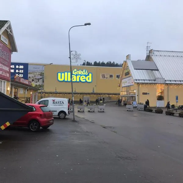 Rum nära Gekås，位于Svartrå的酒店