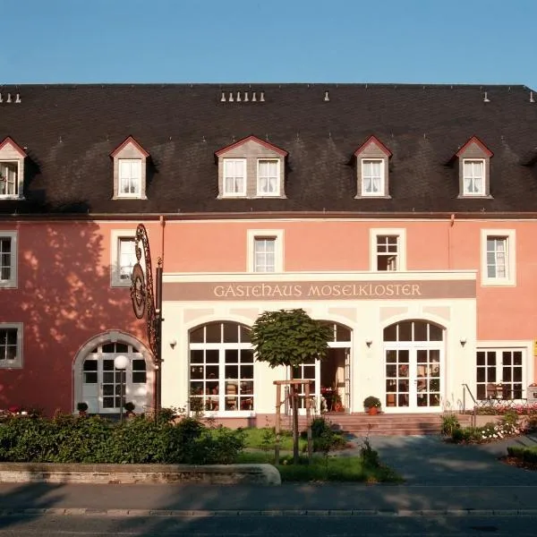 Gästehaus Moselkloster，位于特里滕海姆的酒店