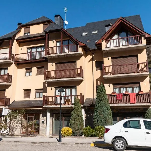 Apartamento MALADETA，位于维耶拉的酒店