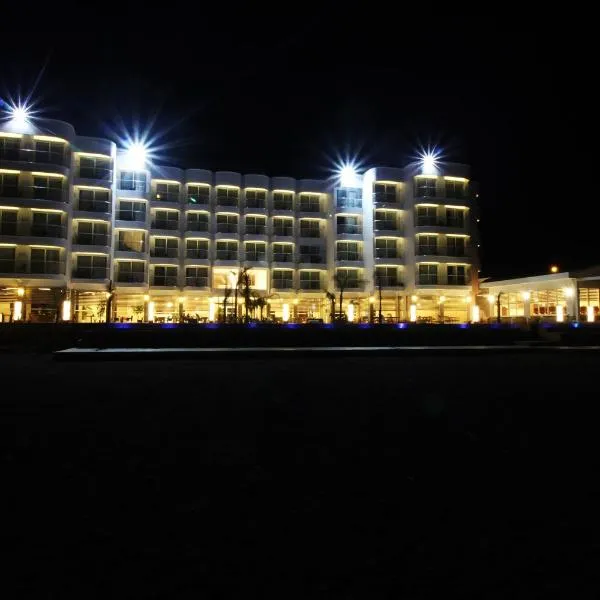 Marpessa Blue Beach Resort & SPA Hotel，位于Tasucu的酒店