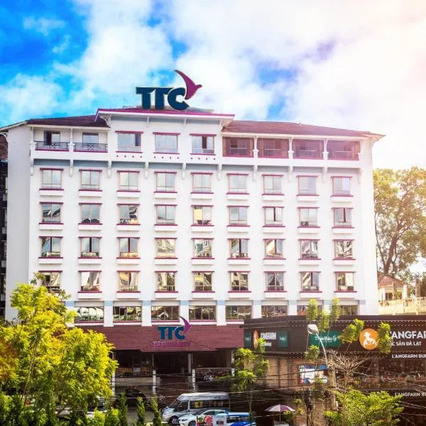 TTC Hotel - Da Lat，位于Teurnoum的酒店