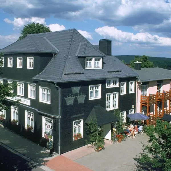 德赖皇冠酒店，位于施蒂策尔巴赫的酒店