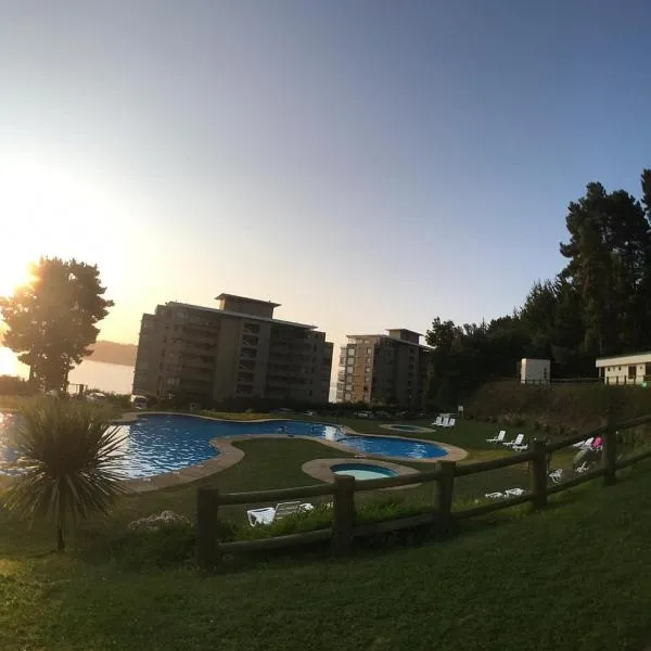 Departamentos Costa Pingueral，位于托梅的酒店