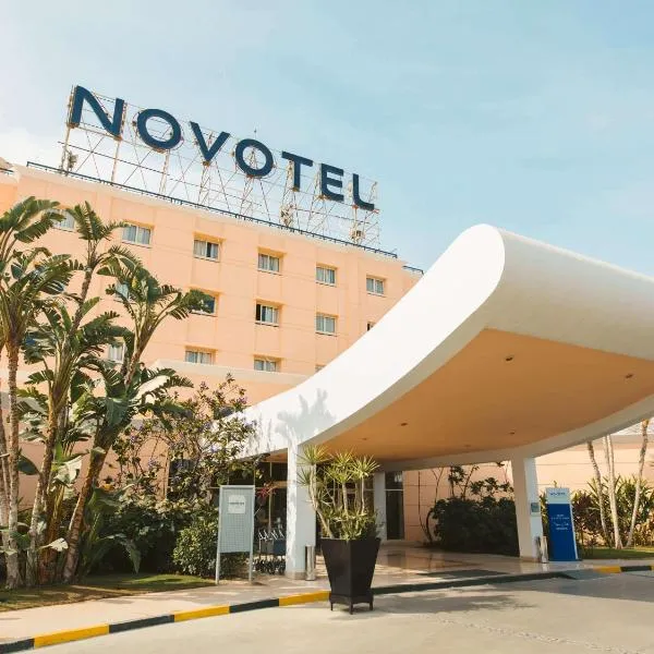 诺富特开罗酒店，位于`Ezbet Lambo的酒店