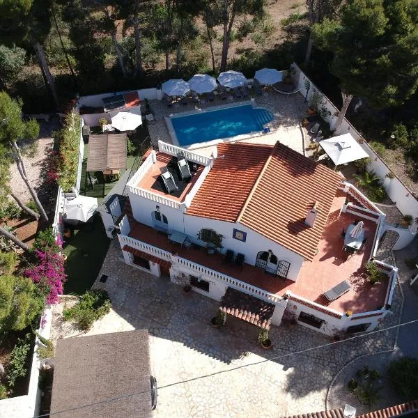 Casa Verano Eterno, a Peaceful Luxury Paradise near the Beach，位于贝尼萨的酒店