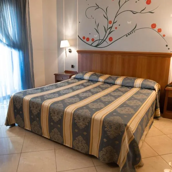 Dipendenza Hotel Londra，位于San Salvatore Monferrato的酒店