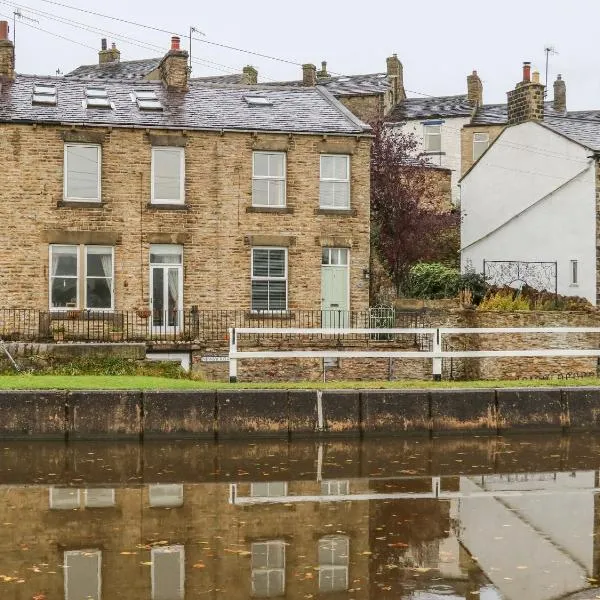 Canalside Cottage，位于Kildwick的酒店
