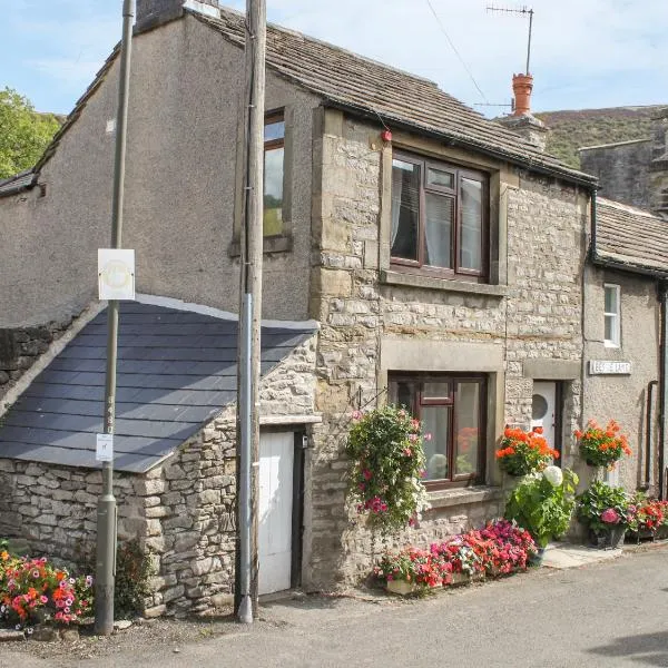 Lees Cottage，位于Bradwell的酒店