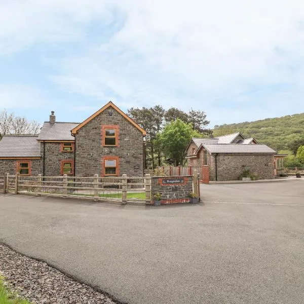 The Farmhouse，位于Capel Bangor的酒店