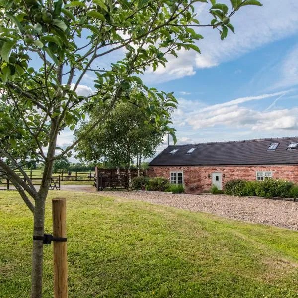 Barnfields Holiday Cottage，位于Kingsley的酒店