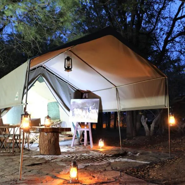 Sable Creek Safari Lodge，位于Leydsdorp的酒店