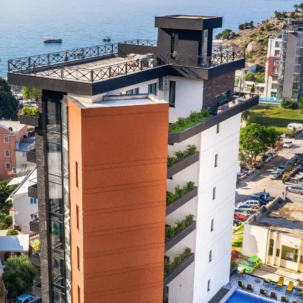 Hotel Del Medio，位于苏托莫雷的酒店
