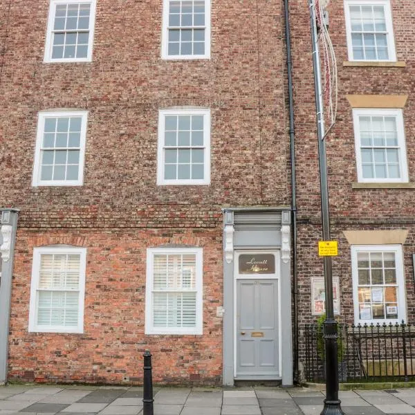 Tynemouth Village Penthouse，位于北希尔兹的酒店