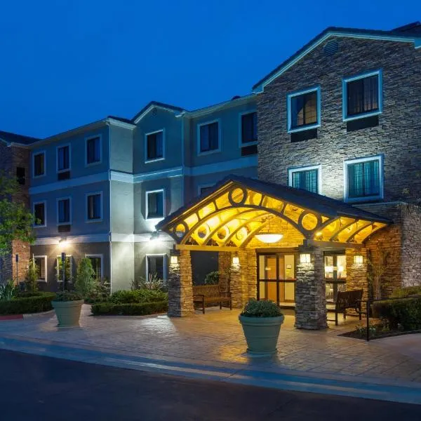 Staybridge Suites Irvine East/Lake Forest, an IHG Hotel，位于米申维耶霍的酒店