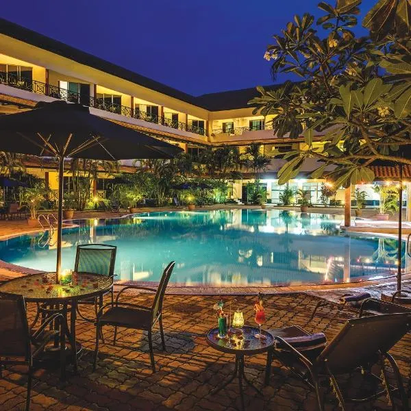 登嘉楼北加卡马尔酒店，位于Batu Lima的酒店