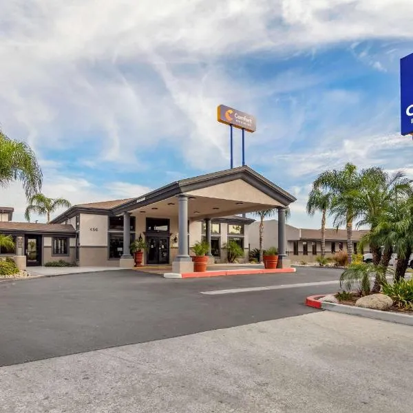 Comfort Inn and Suites Colton/San Bernardino，位于里亚托的酒店