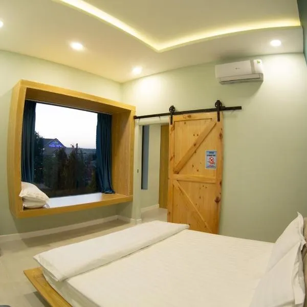 Thanh Thanh Mini Hotel，位于Ấp Lâm Lộc的酒店