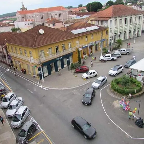 Hotel Bandeirante，位于奥利韦拉的酒店