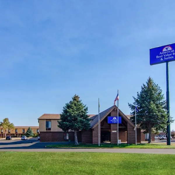 Americas Best Value Inn & Suites Ft Collins E at I-25，位于柯林斯堡的酒店